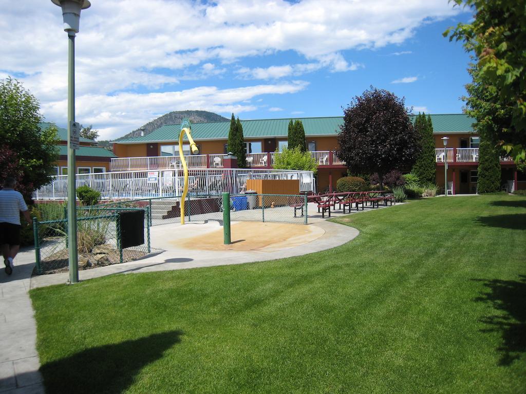 Days Inn By Wyndham Penticton Conference Centre Exterior foto